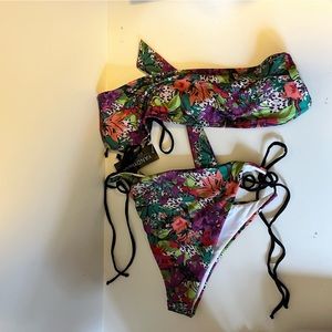 YANDY Collection two piece Swimsuit Floral spaghetti straps NWT